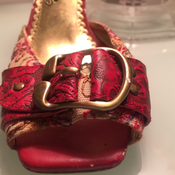 NAUGHTY MONKEY-PUMPS-EMBROIDERED-US SIZE 8 1/2 - Picture 2 of 8